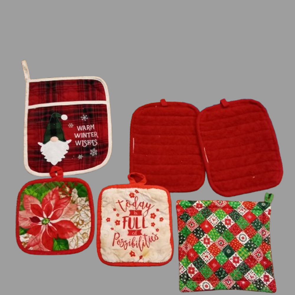 Christmas Pot Holder Lot- Holiday Quilted Hot Pads Set of 6 Different